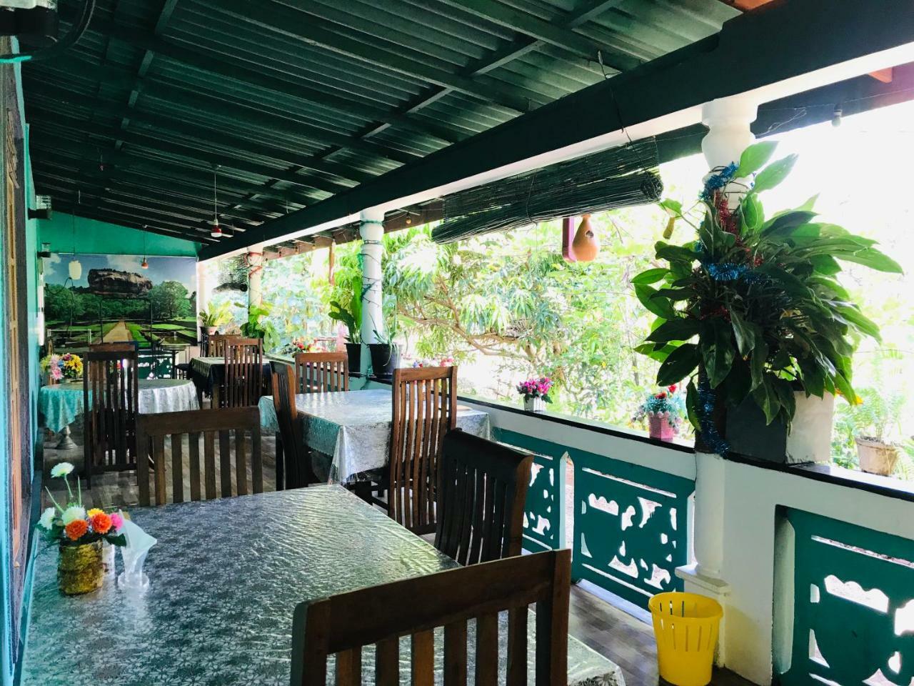 Sigiri Saman Home Stay Sigiriya Exterior foto